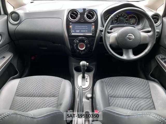 Nissan NOTE 2013-04 8371991-1
