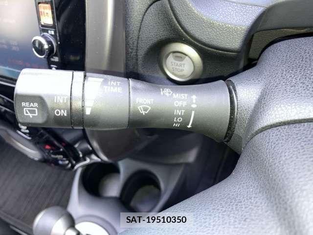 Nissan NOTE 2013-04 8371991-4