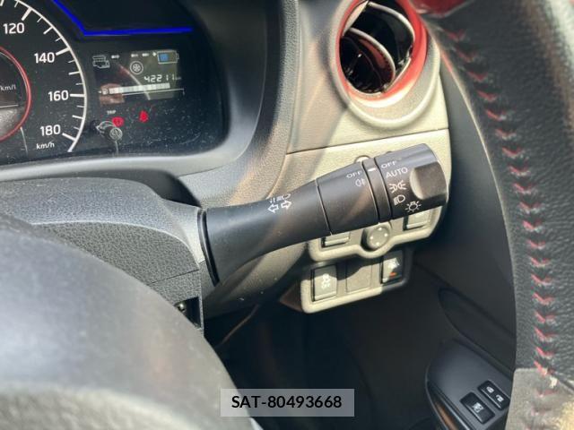 Nissan NOTE 2017-11 8371984-13
