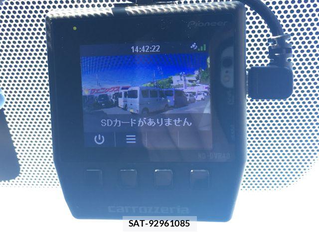 Nissan NOTE 2017-03 8371986-27
