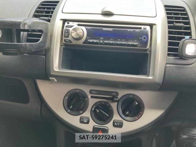 Nissan NOTE 2010-08 8371993-15