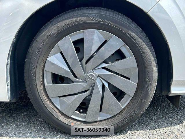 Nissan NOTE 2022-02 8371981-27