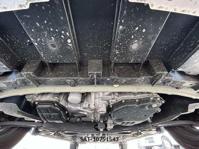 Nissan NOTE 2017-07 8371987-27