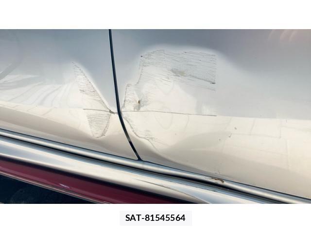 Nissan NOTE 2015-09 8371988-22