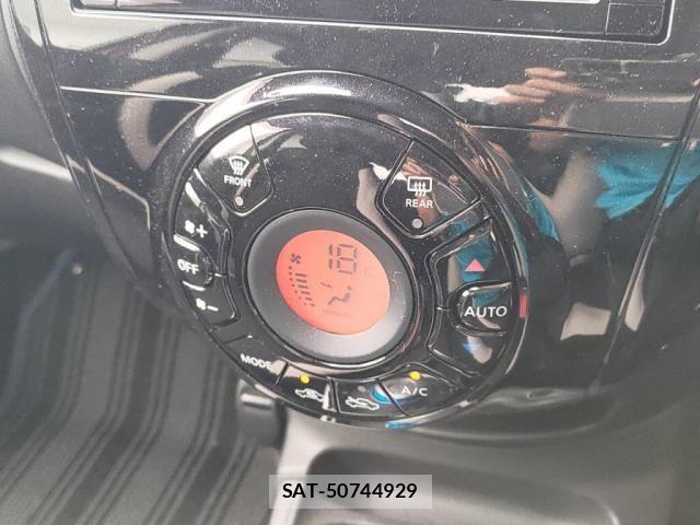 Nissan NOTE 2017-07 8371983-13