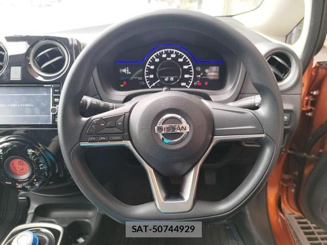 Nissan NOTE 2017-07 8371983-19