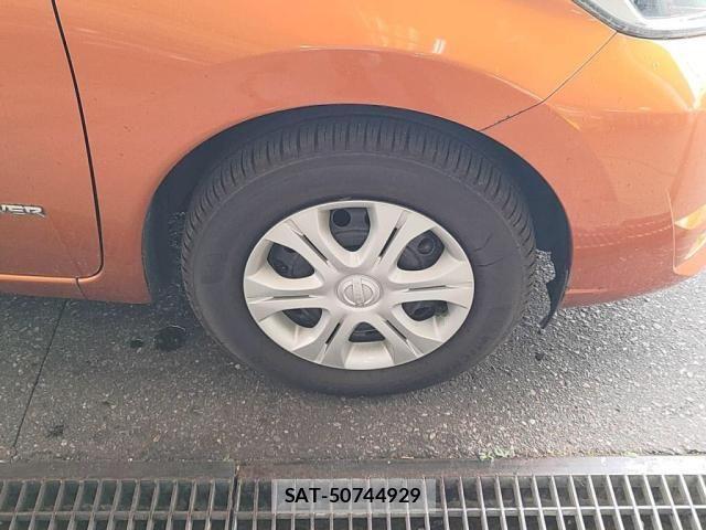 Nissan NOTE 2017-07 8371983-29