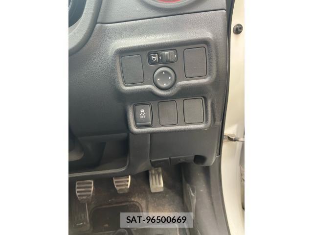 Nissan NOTE 2020-02 8414055-13