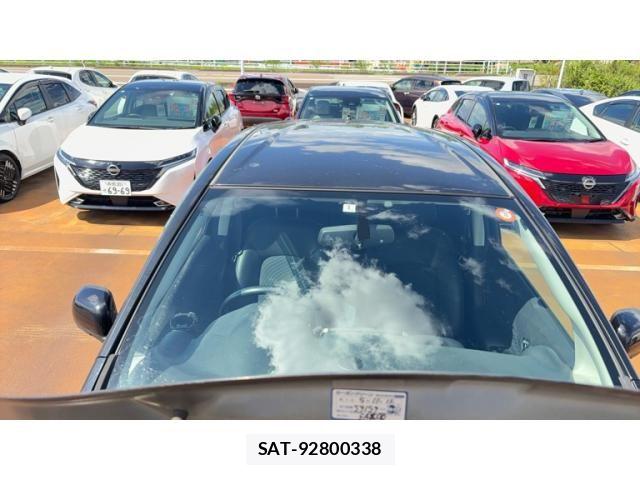 Nissan NOTE 2013-09 8414088-7