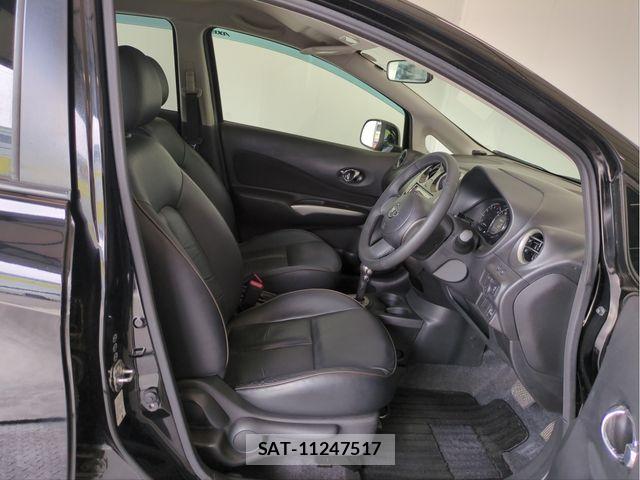 Nissan NOTE 2013-05 8414085-26