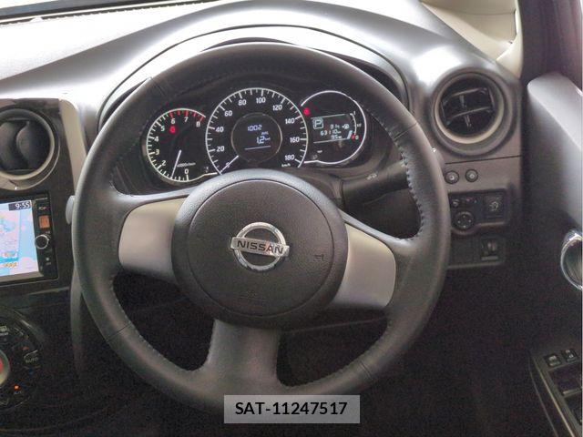 Nissan NOTE 2013-05 8414085-8