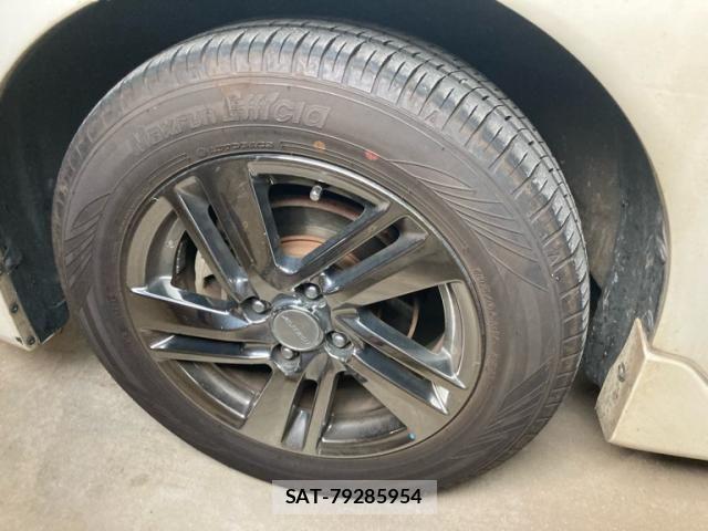 Nissan NOTE 2014-03 8414122-12