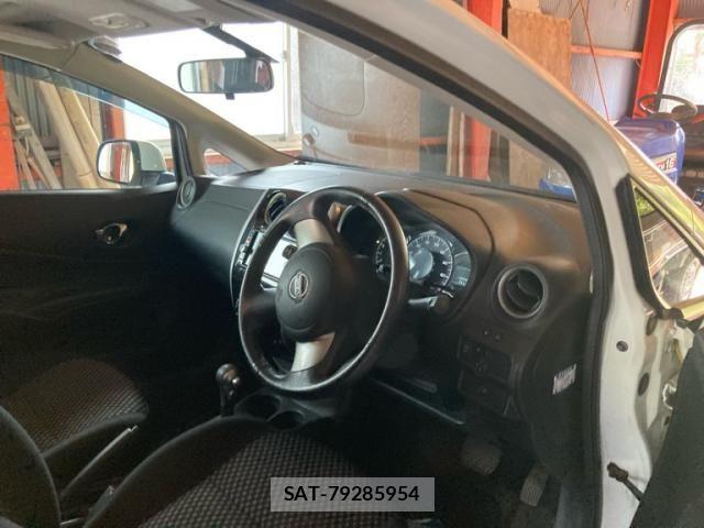 Nissan NOTE 2014-03 8414122-14