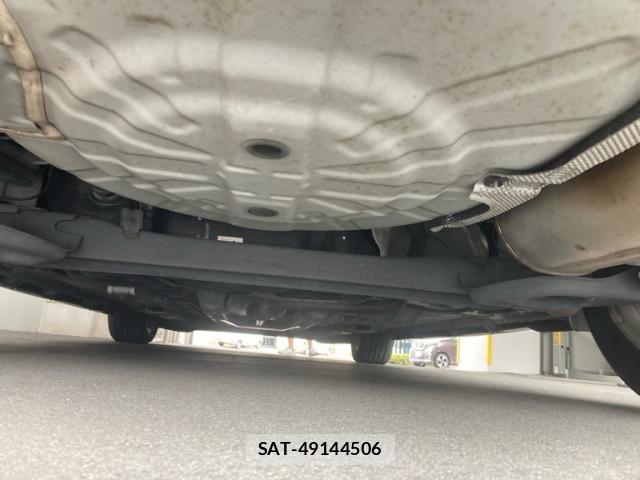 Nissan NOTE 2017-09 8414073-9