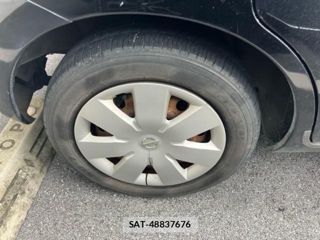 Nissan NOTE 2010-06 8414101-9