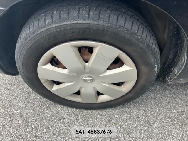 Nissan NOTE 2010-06 8414101-11