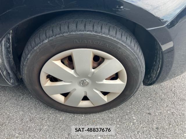 Nissan NOTE 2010-06 8414101-8