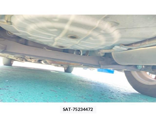 Nissan NOTE 2013-09 8414089-24