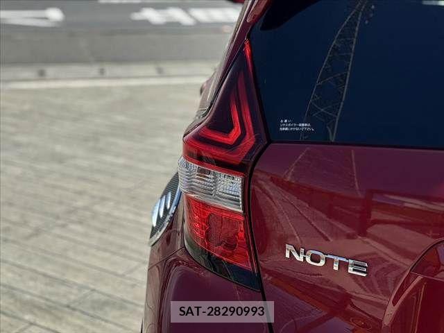 Nissan NOTE 2017-03 8414070-25