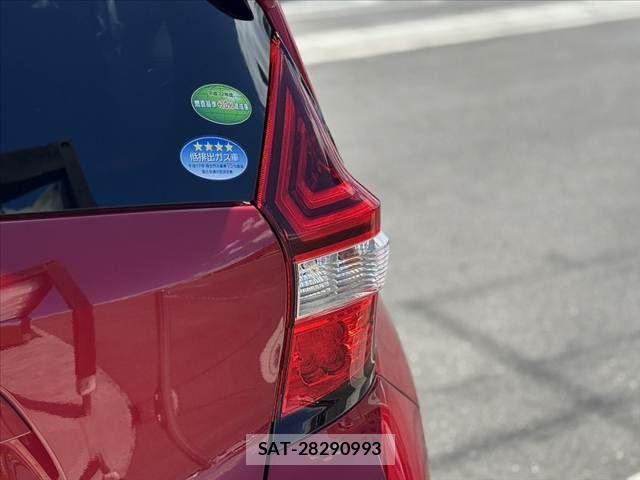 Nissan NOTE 2017-03 8414070-26