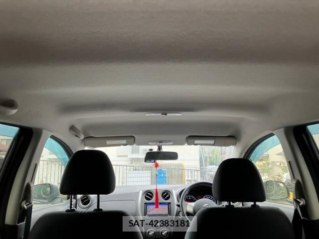 Nissan NOTE 2013-03 8414112-12