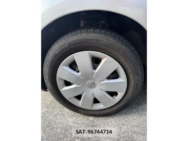 Nissan NOTE 2012-02 8414111-11