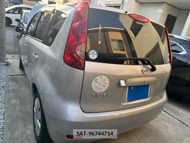 Nissan NOTE 2012-02 8414111-2