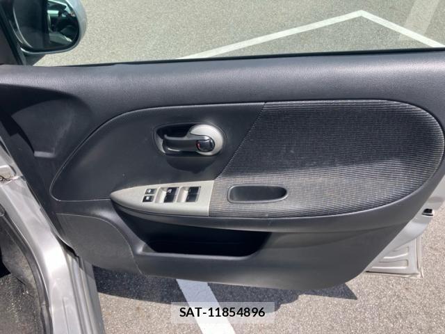 Nissan NOTE 2010-08 8414102-15