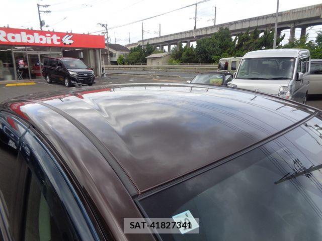 Nissan NOTE 2015-10 8414081-9