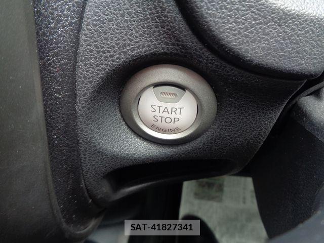 Nissan NOTE 2015-10 8414081-21