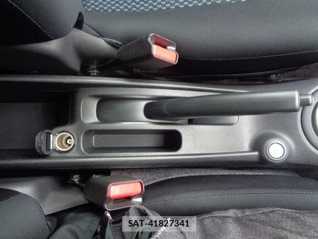 Nissan NOTE 2015-10 8414081-27