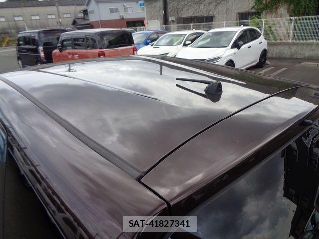 Nissan NOTE 2015-10 8414081-8