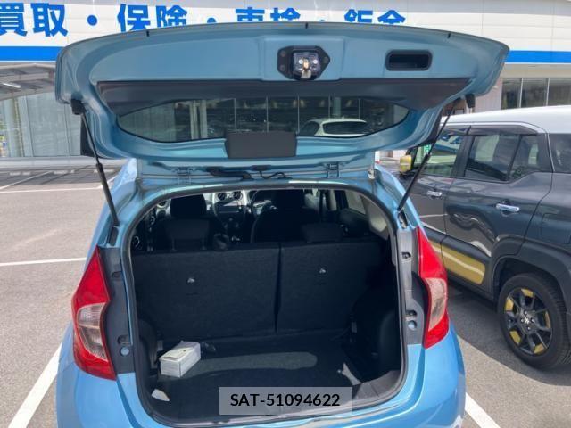 Nissan NOTE 2013-08 8414113-9