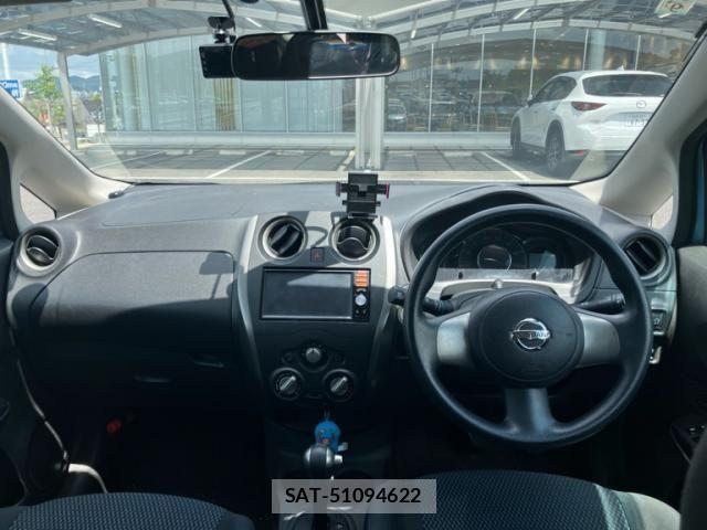 Nissan NOTE 2013-08 8414113-12