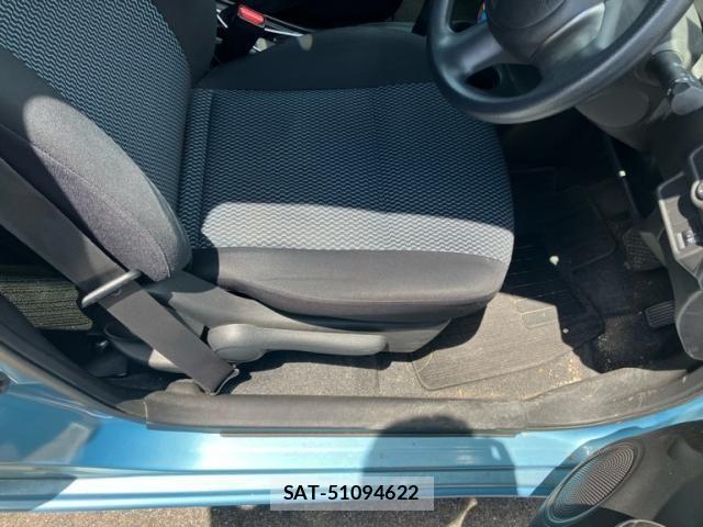 Nissan NOTE 2013-08 8414113-14