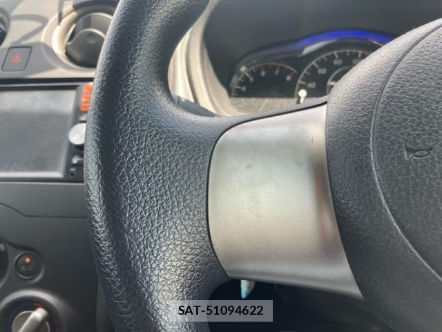 Nissan NOTE 2013-08 8414113-17