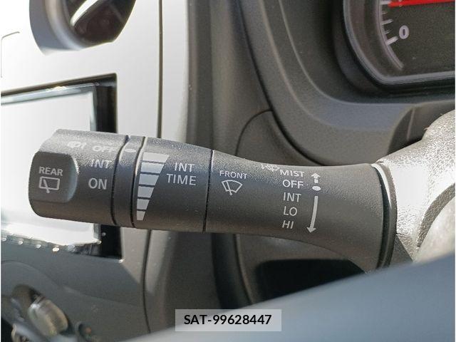 Nissan NOTE 2021-07 8414071-17