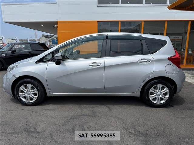 Nissan NOTE 2015-11 8414109-11