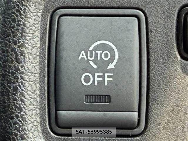 Nissan NOTE 2015-11 8414109-29