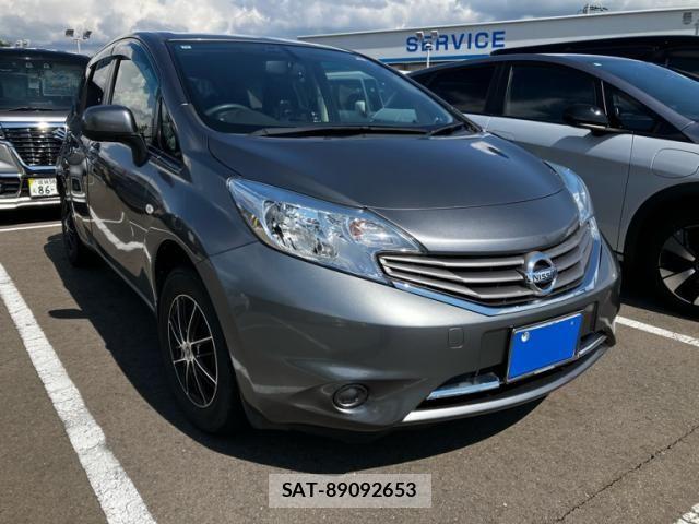 Nissan NOTE 2012-10 8414121-0