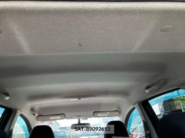 Nissan NOTE 2012-10 8414121-10