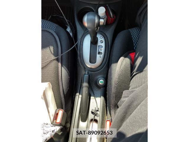Nissan NOTE 2012-10 8414121-19
