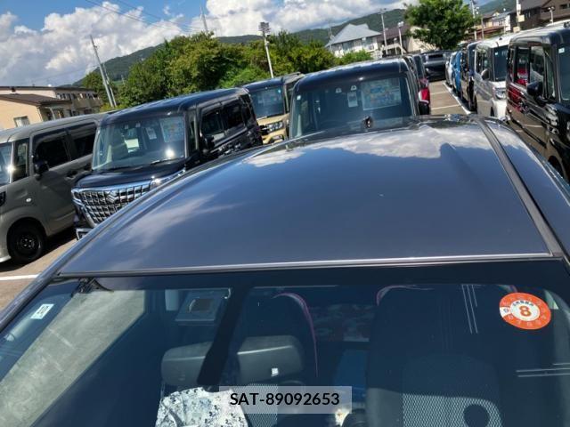 Nissan NOTE 2012-10 8414121-24