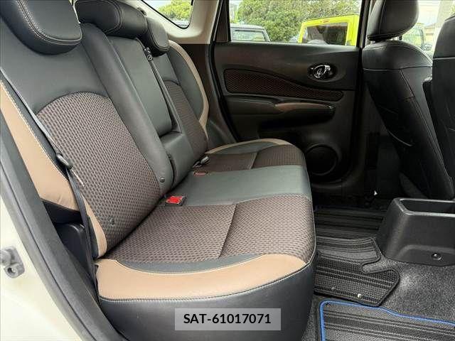 Nissan NOTE 2018-08 8414075-17