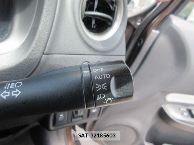 Nissan NOTE 2017-08 8414072-23