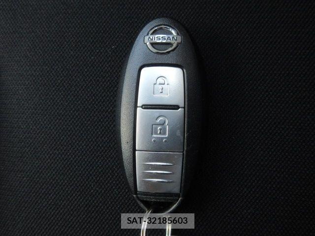 Nissan NOTE 2017-08 8414072-25