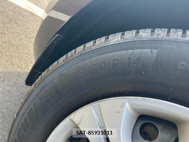 Nissan NOTE 2012-09 8414094-9