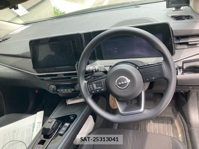 Nissan NOTE 2022-12 8414069-17