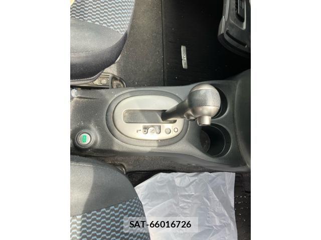 Nissan NOTE 2013-08 8438645-17