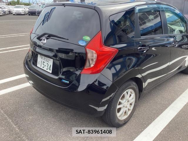 Nissan NOTE 2013-03 8438644-2